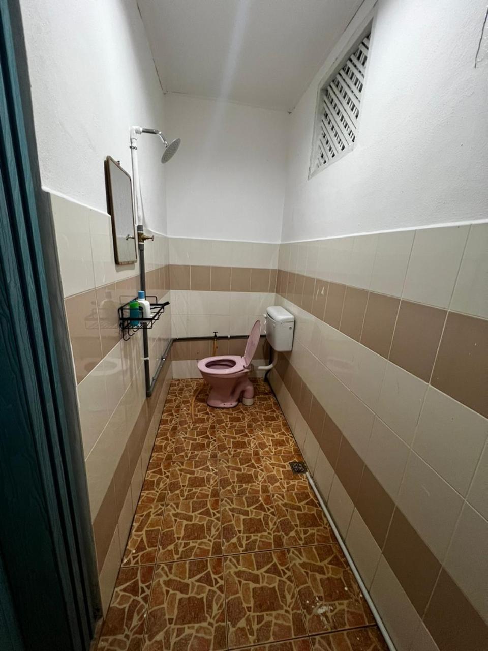 Отель Teratak Al Qarni Джитра Экстерьер фото